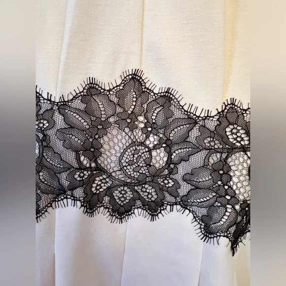 BCBG Generation Women’s dress Off White with black lace detail Size 12 - Picture 11 of 12